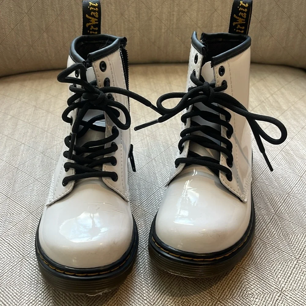 Dr. Martens boots - Picture 2 of 4